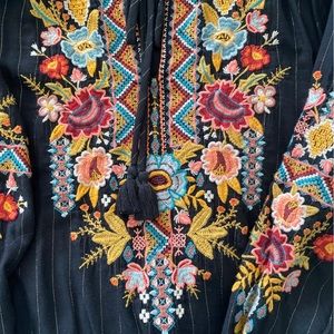 Johnny Was Workshop Large Shirt Black Embroidered